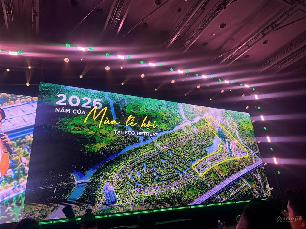 Biệt thự quảng trường sl rừng hồng eco retreat, 9,5x20m, 3 tầng1tum, view trực diện qtrường lễ hội