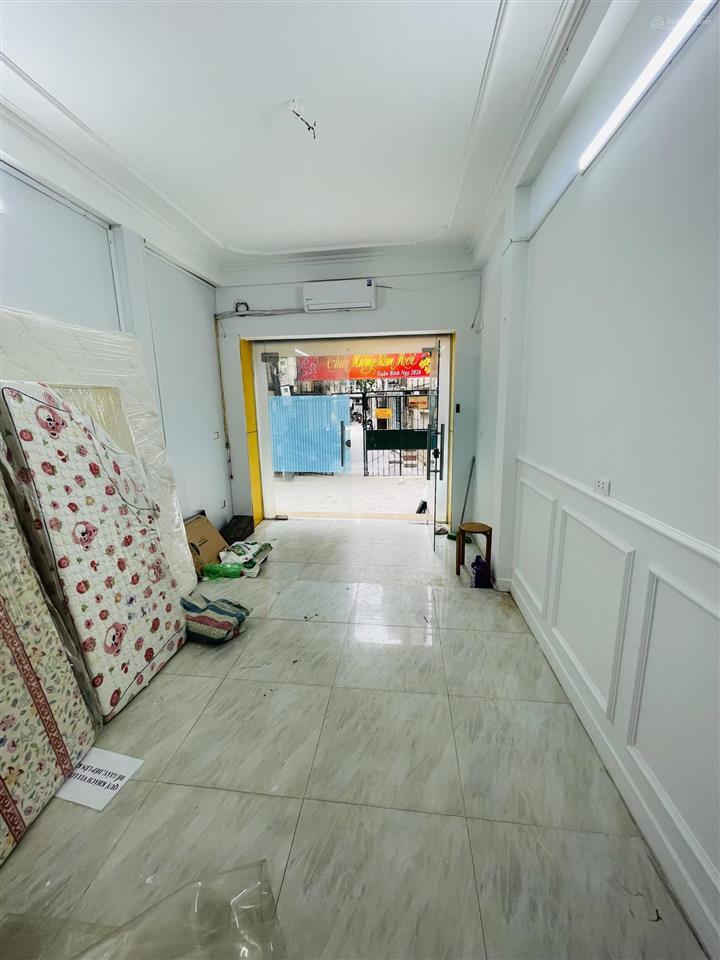Cho thuê nhà riêng mới tại ngõ 5 láng hạ, đống đa. gần trường thcs nguyễn trường tộ, oto đỗ cửa