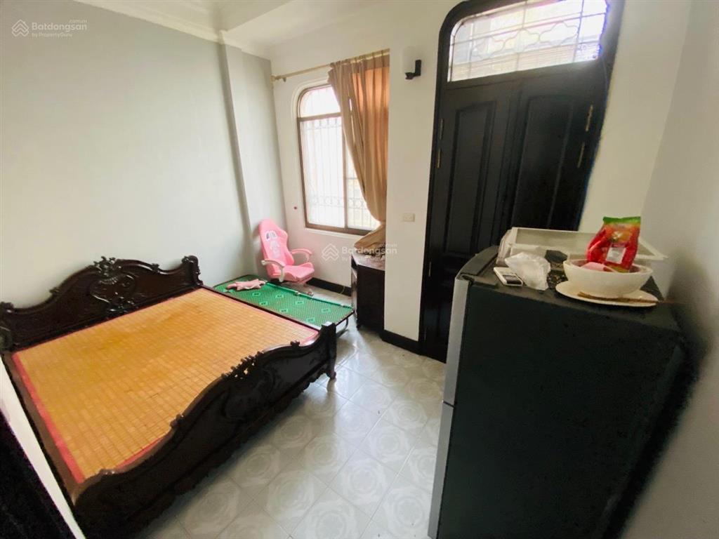 Cho thuê nhà riêng kinh doanh, 50m x 4 tầng tại võ văn dũng, hoàng cầu, đống đa