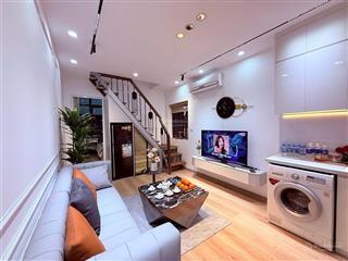 Chủ cho thuê căn tập thể c3 tầng 4 mặt phố duplex kim liên lương định của đống đa