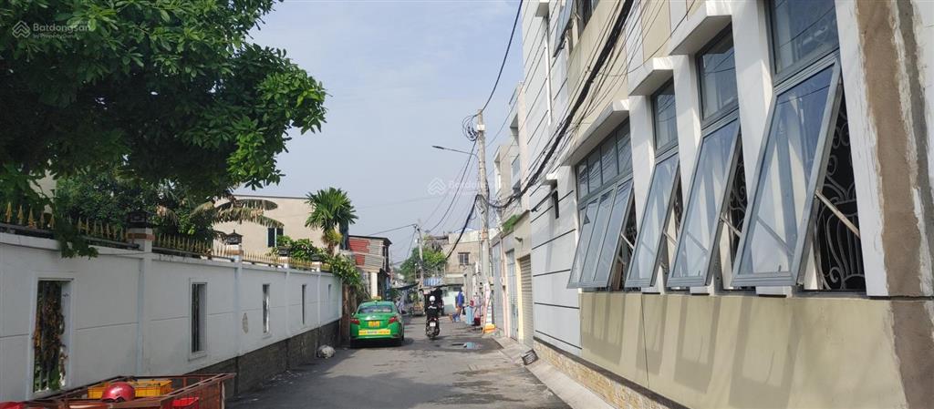 Đất 500m2 lô góc 3 mặt, mặt tiền hai đường lớn 16m (2 mặt đều nở hậu), gần sông sg