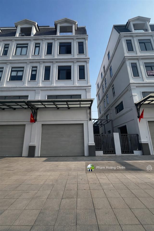 Cho thuê shophouse góc mặt song hành dt 7x20m 1 trệt 4 lầu nhà hoàn thiện mới 100%  0907 110 ***