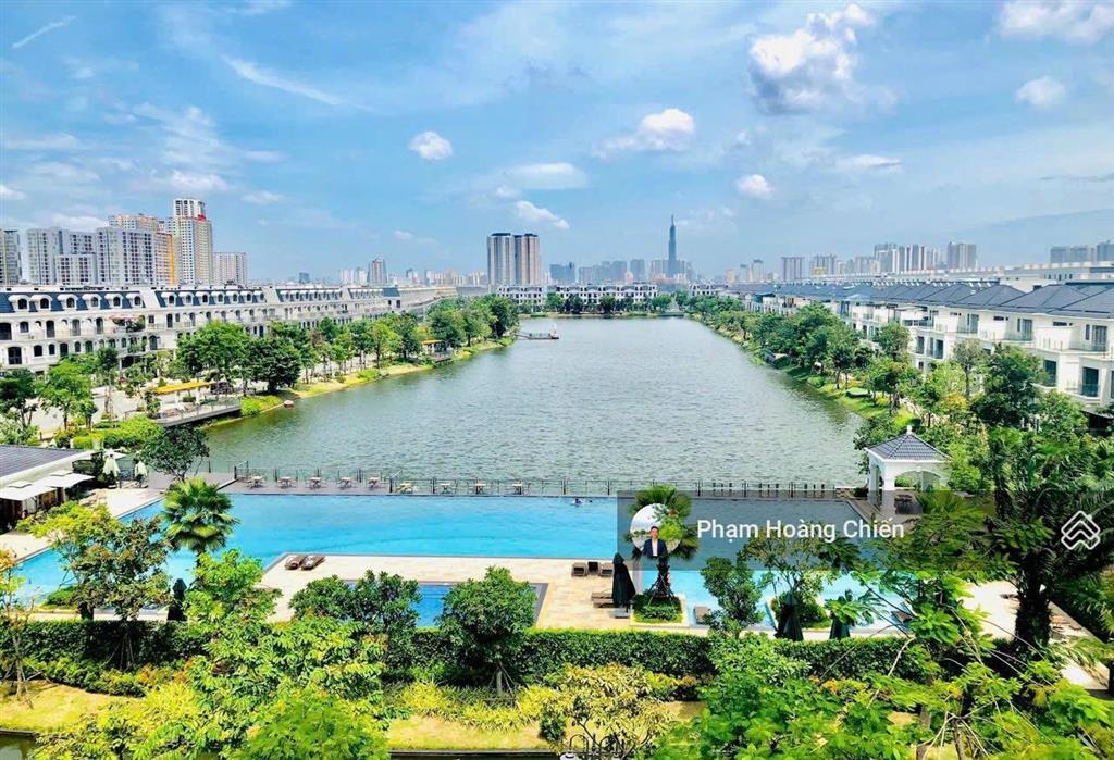 Bán gấp nhà phố lakeview city 5x20m 1 trệt 3 lầu, gần công viên, hồ bơi, giá 20.5tỷ  0907 110 ***
