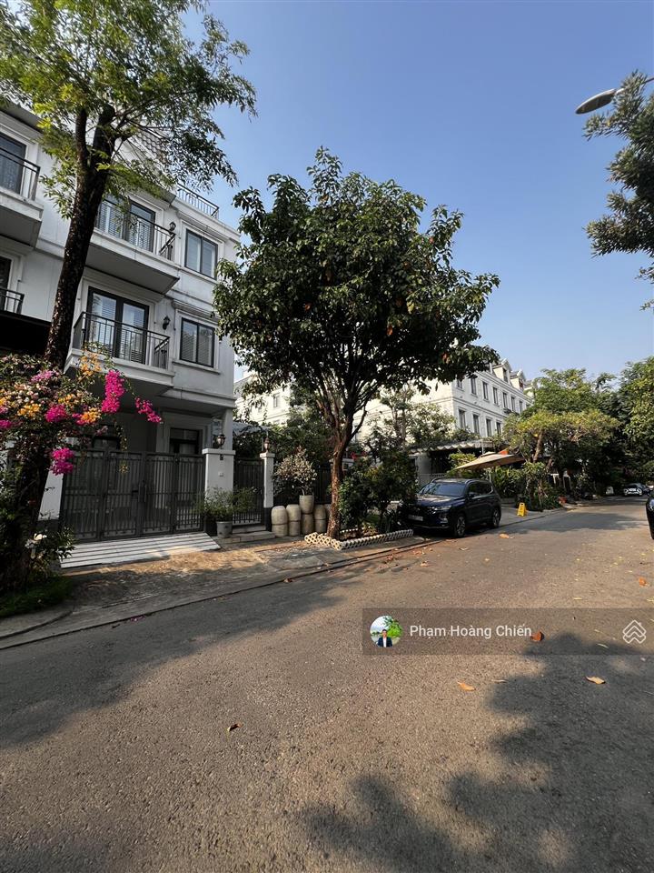 Bán nhà phố góc 3mặt thoáng, giá 25tỷ tại lakeview city 1trệt 3lầu, nh hỗ trợ vay 75%  0907 110 ***