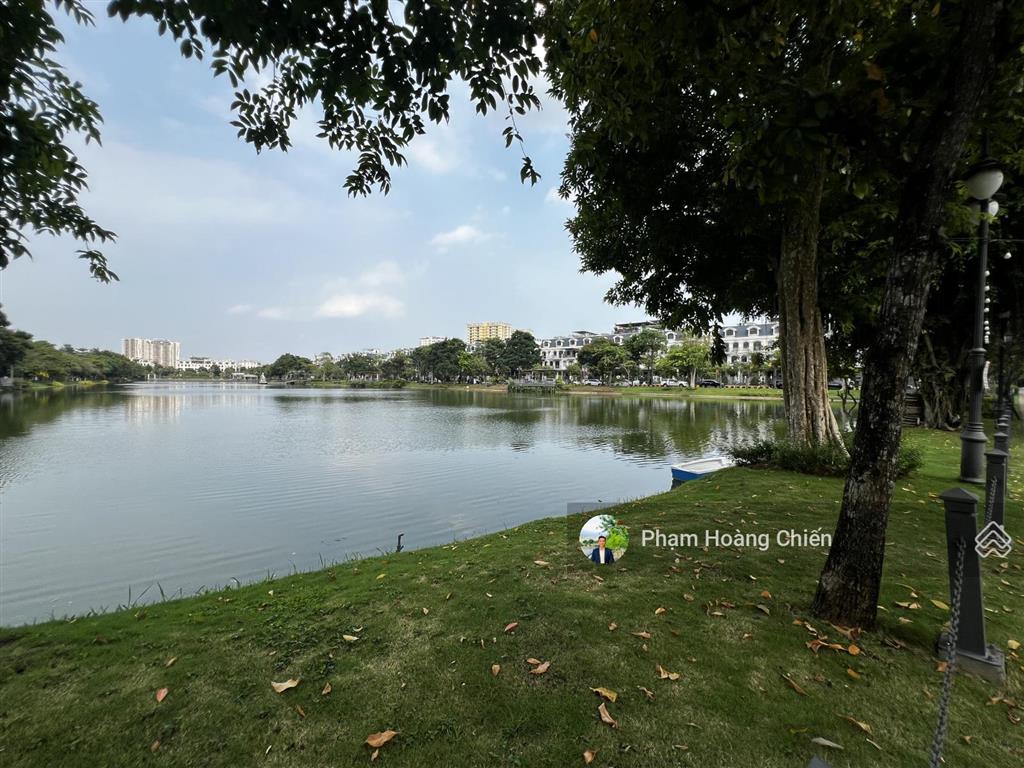 Bán nhà phố góc 3mặt thoáng, giá 25tỷ tại lakeview city 1trệt 3lầu, nh hỗ trợ vay 75%  0907 110 ***