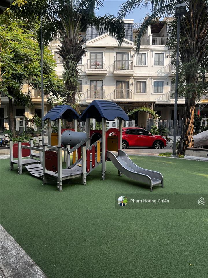 Bán nhà phố góc 3mặt thoáng, giá 25tỷ tại lakeview city 1trệt 3lầu, nh hỗ trợ vay 75%  0907 110 ***