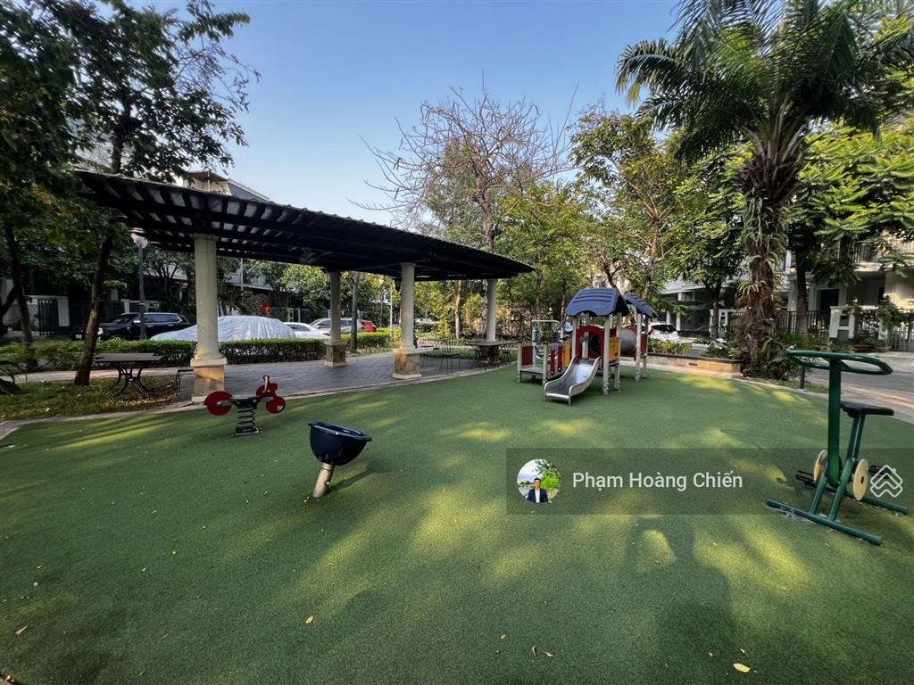 Bán nhà phố góc 3mặt thoáng, giá 25tỷ tại lakeview city 1trệt 3lầu, nh hỗ trợ vay 75%  0907 110 ***