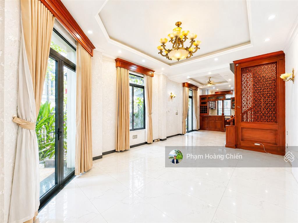 Chỉ 30 tr/tháng nhà phố góc 2mt, dt 8x20m 1 trệt 3 lầu lakeview city, nội thất cơ bản  0907 110 ***