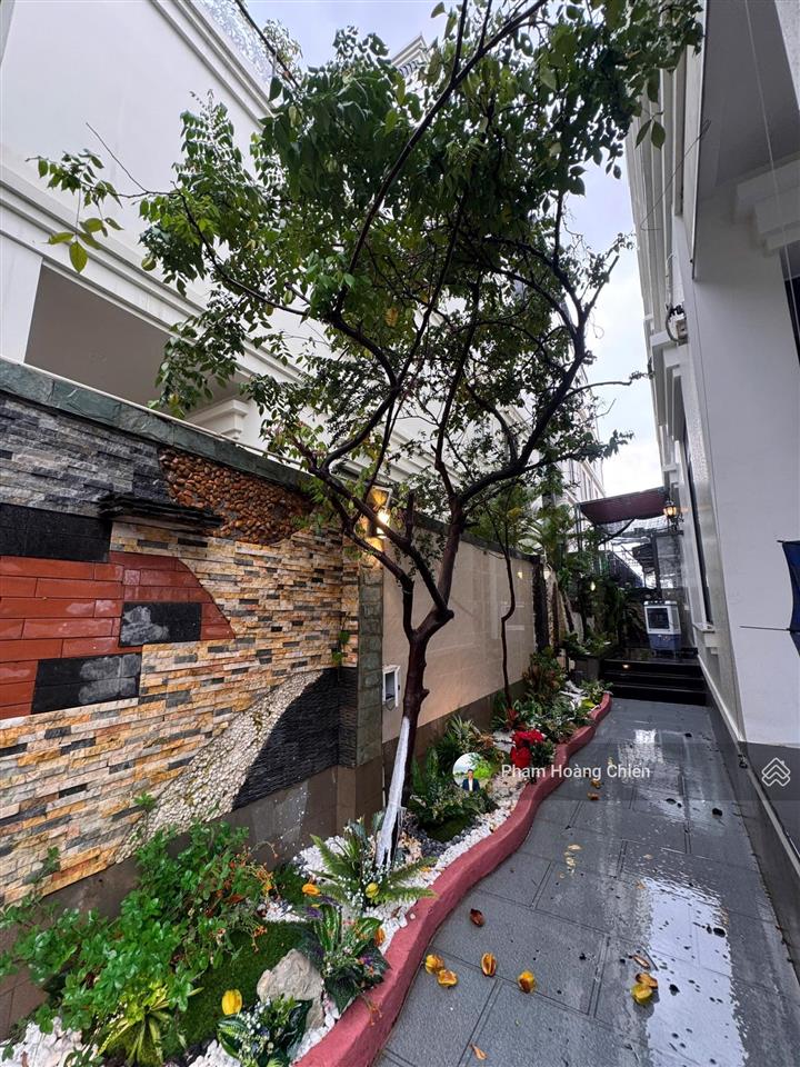 Bán nhà phố lakeview city dt 7x20m giá 25 tỷ full nội thất 4pn 5wc, ngân hàng cho vay  0907 110 ***