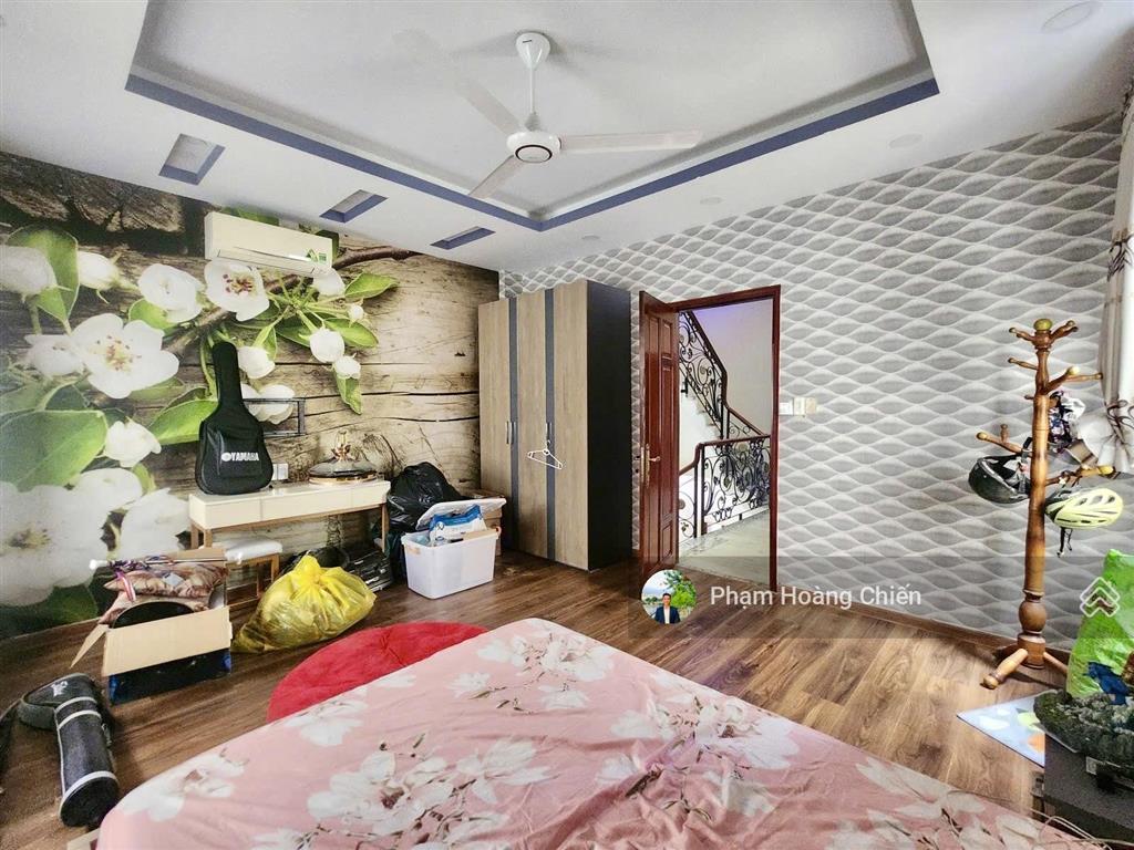 Bán nhà phố lakeview city dt 7x20m giá 25 tỷ full nội thất 4pn 5wc, ngân hàng cho vay  0907 110 ***