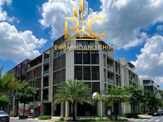 Căn góc 2 mặt tiền đẹp top the global city, 8x19m, showroom văn phòng cafe, chỉ 65tr xem nhà