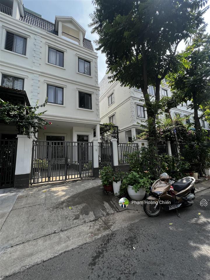 Bán nhà phố lakeview city, view công viên, gần hồ giá 20.5 tỷ hoàn thiện cơ bản, hợp đồng mua bán