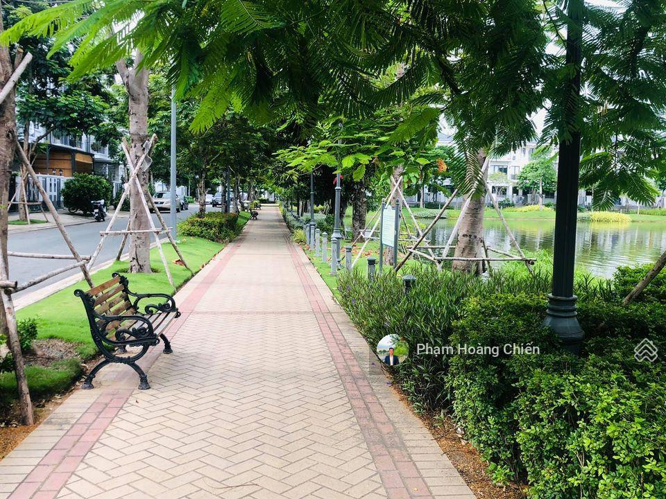 Bán gấp căn ngang 6m giá 17.5tỷ,đặc biệt căn góc 7x20m chỉ 25tỷ,view hồ full nội thất. gọi ngay!!!