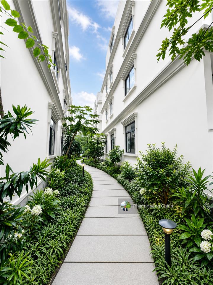 Nhà phố góc 3 mặt thoáng, view hồ giá 38 triệu bao thuế, 1 trệt 3 lầu, đường 25m làm vp rất phù hợp