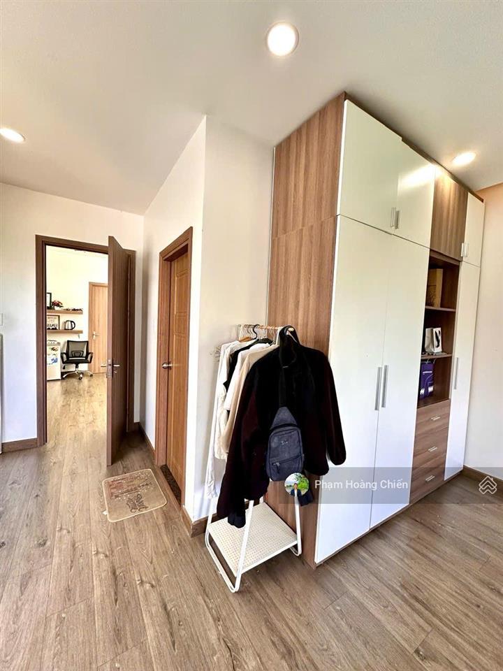 Cho thuê nhà phố góc ngang 7m, full nội thất cao cấp 4pn 5wc giá 35 triệu, có sân vườn thoáng mát