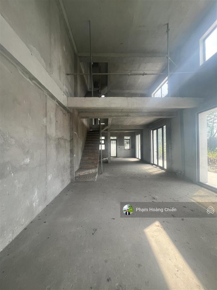 Bán gấp shophouse góc mặt tiền song hành lakeview city 7x20m giá 40tỷ, 1trệt 1lửng 3lầu hướng bắc