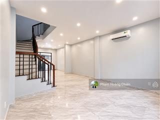 Mới cho thuê nhà phố lakeview city, dt 5x20m giá 30 triệu nhà hoàn thiện 4pn 5wc, gần hồ, công viên