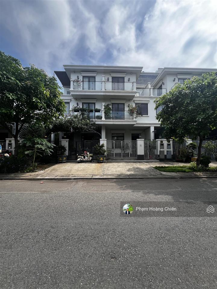 Mới cho thuê nhà phố đường 25m giá 28 triệu dt 6x16m nhà hoàn thiện cơ bản, phù hợp ở và làm vp