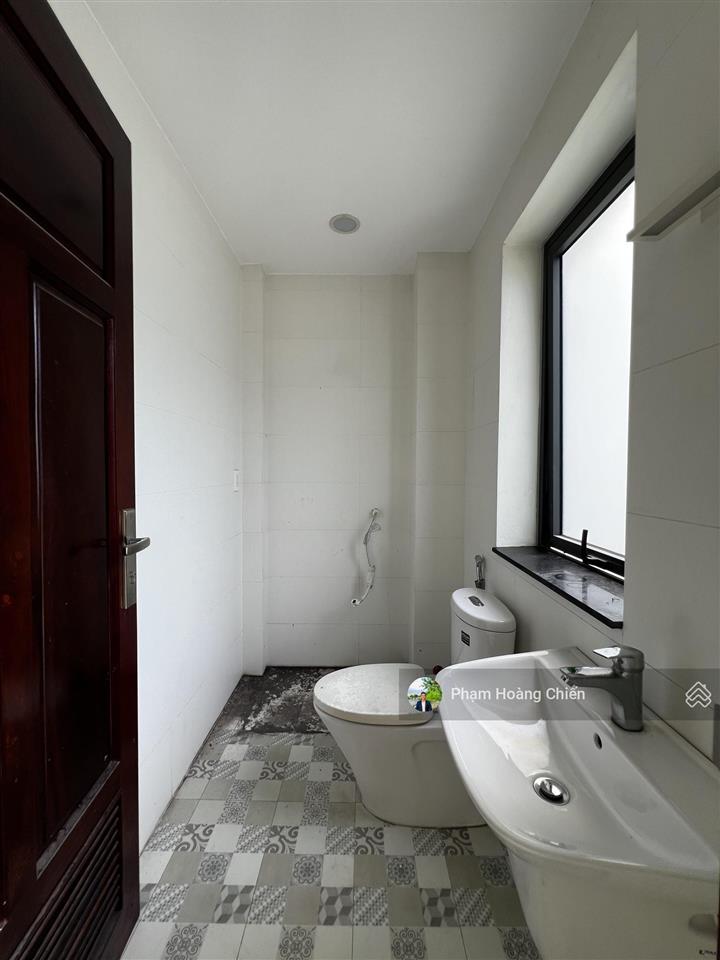 Mới cho thuê nhà phố đường 25m giá 28 triệu/th dt 6x16m nhà hoàn thiện cơ bản, phù hợp ở và làm vp