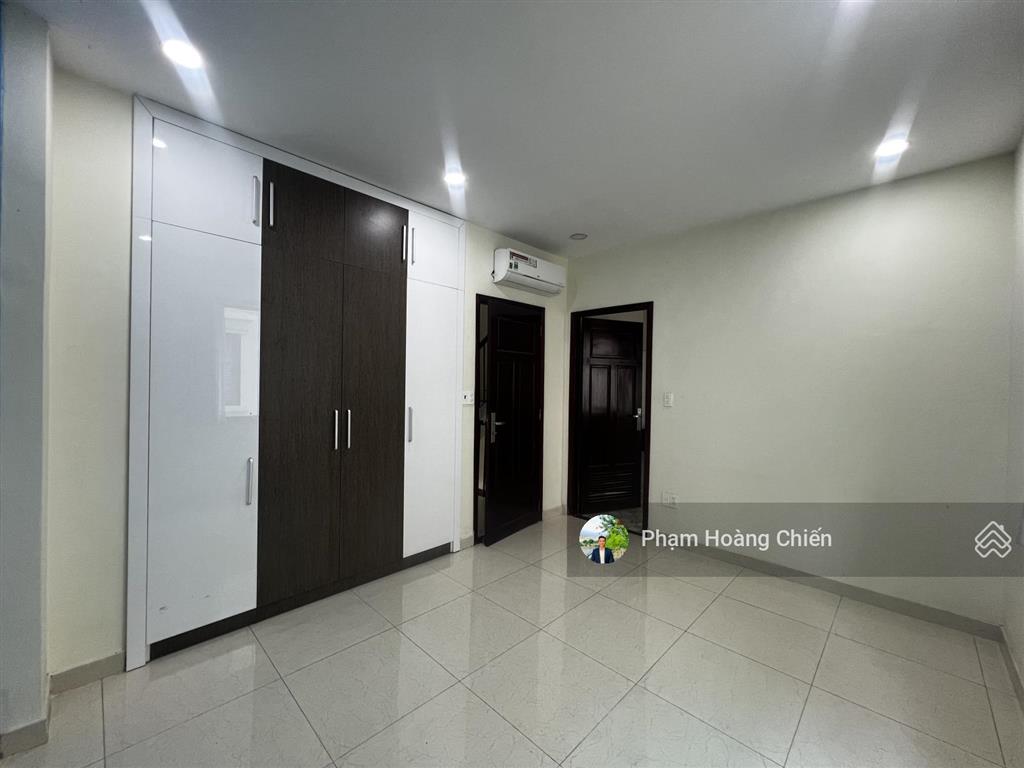 Mới cho thuê nhà phố đường 25m giá 28 triệu/th dt 6x16m nhà hoàn thiện cơ bản, phù hợp ở và làm vp