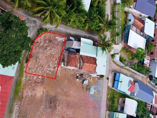 Lô góc 2 mặt tiền giá 890 triệu shr ngay trung tâm thị xã trảng bàng cách chợ, ủy ban, trường 500m