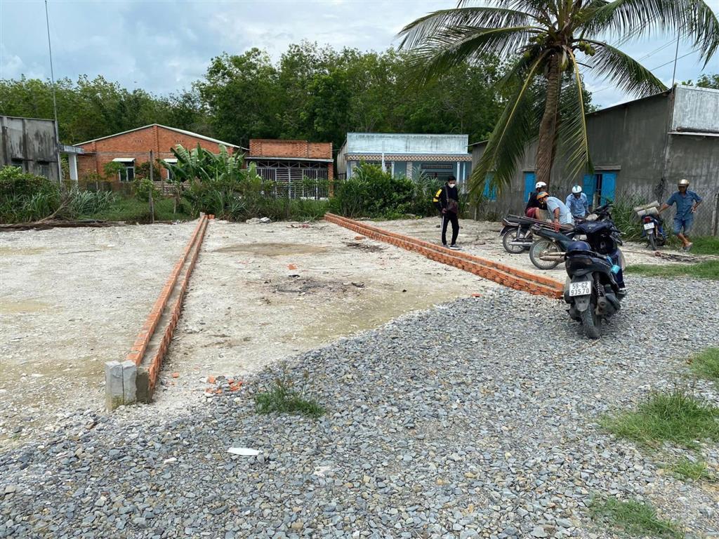Bán thật không ảo, lô đất 1 sẹt ql22 thị xã trảng bàng 10x21 (tổng 212m2) giá 670 triệu shr