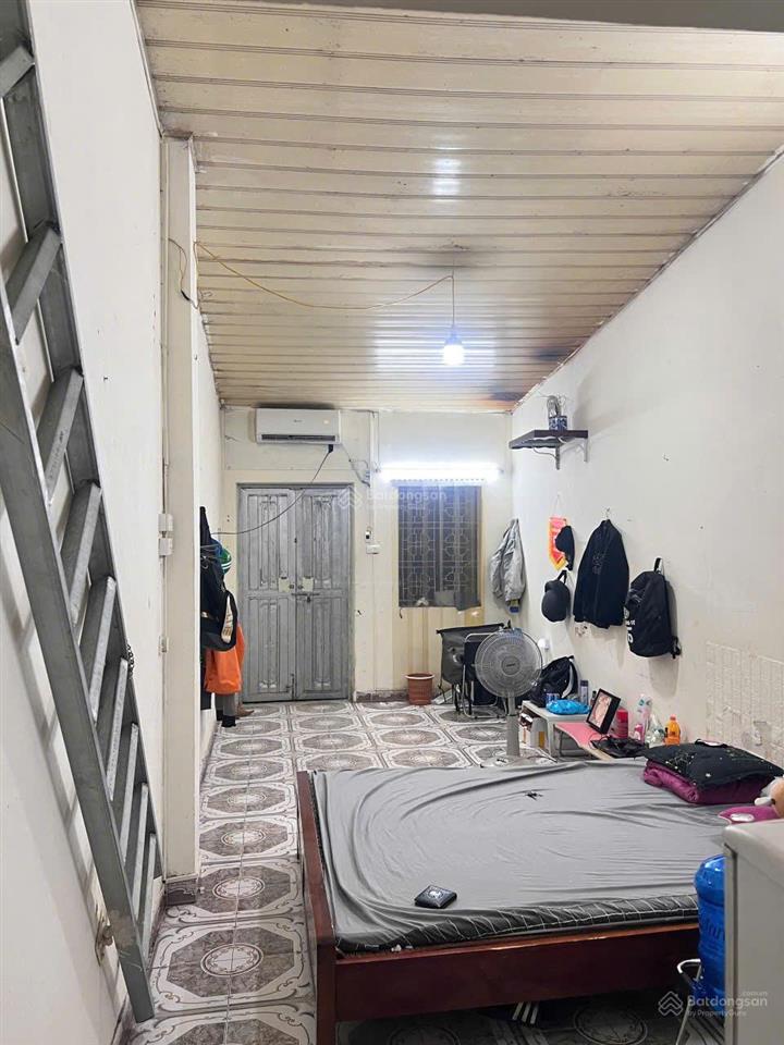 Cho thuê nhà trọ phố trần khát chân