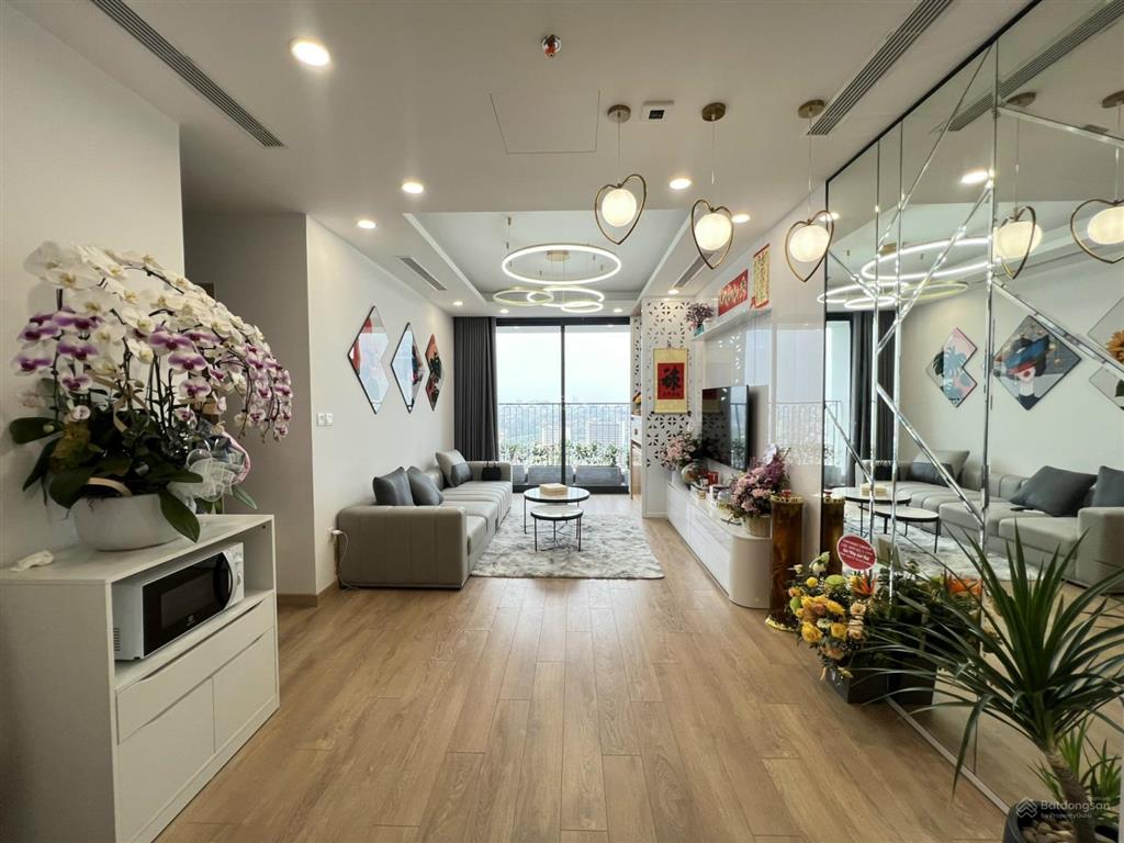 Bán căn hộ 2pn siêu hiếm nhỉnh 8 tỷ tòa asahi, hinode city 201 minh khai