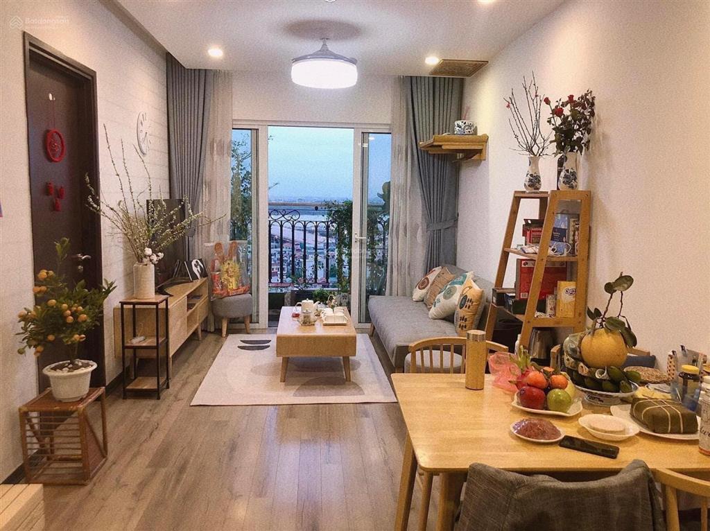 Cần bán căn 2pn view sông hoa hậu tòa b chung cư hòa bình green city