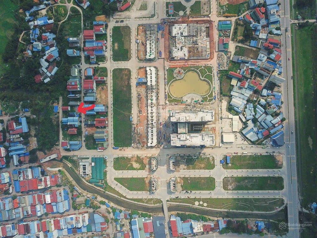 Chính chủ gửi bán lô do5.17 áp góc 137,5m2 đường 20,5m2 trực diện chung cư yên bình, giá 3,6 tỷ