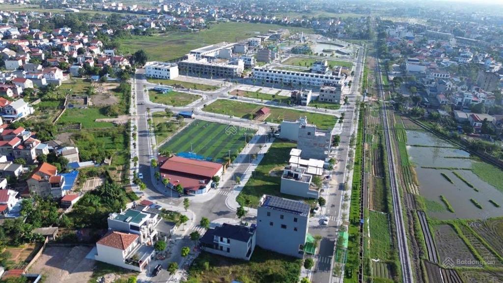 Chỉ 3.6 tỷ shophouse tấn đức central park, dt 100m2 tkxd xây 3,5 tầng, đường 24m, chiết khấu 12%