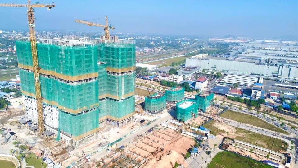 Chính chủ bán căn 1225 view hồ yên bình complex dt 61,6m2, 2pn 2vs đã có full nội thất sắp bàn giao