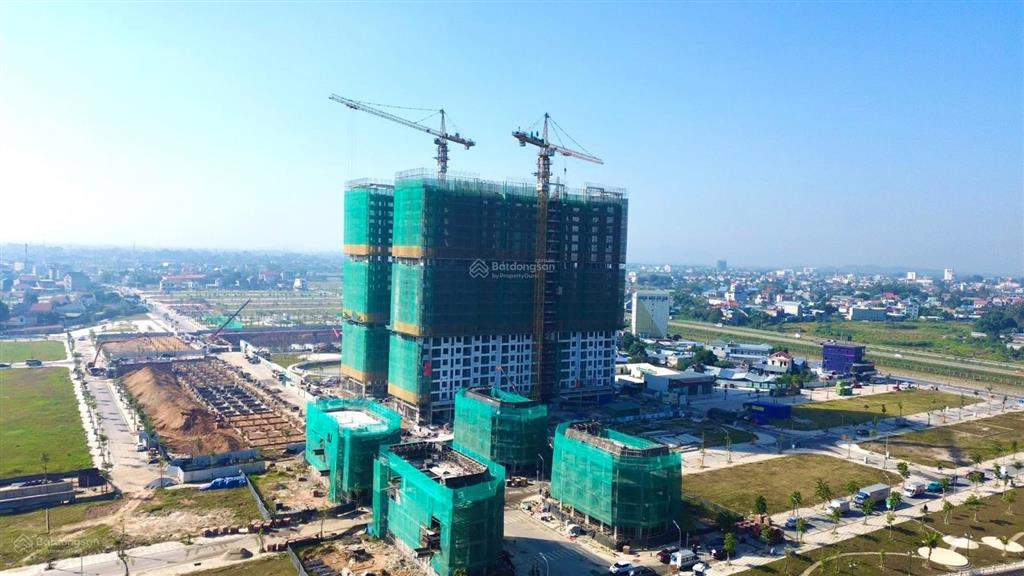 Chính chủ bán căn 1225 view hồ yên bình complex dt 61,6m2, 2pn 2vs đã có full nội thất sắp bàn giao