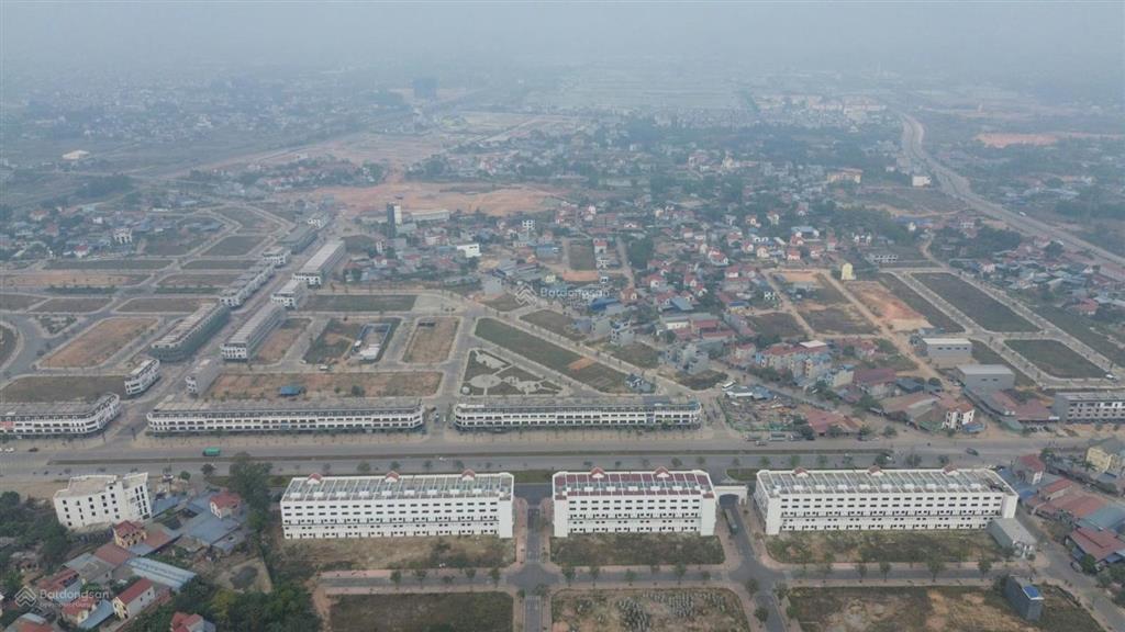 Chính chủ bán lô góc do2.28 tấn đức jsc 142m nằm sau agribank & honda đẹp nhất dự án