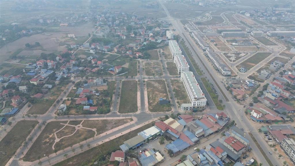 Chính chủ bán lô góc do2.28 tấn đức jsc 142m nằm sau agribank & honda đẹp nhất dự án