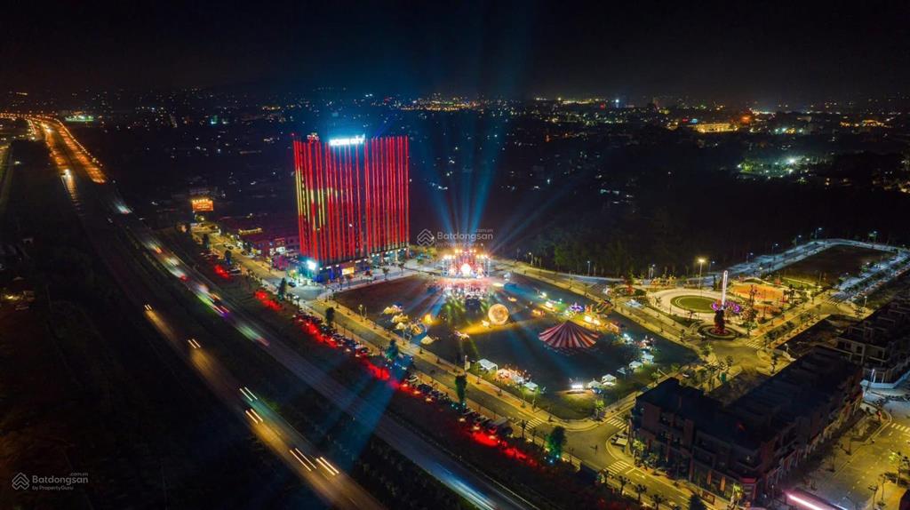 (cắt lỗ) chính chủ bán 200m mt 10m đối diện công viên, trung tâm thương mại và chung cư homie city