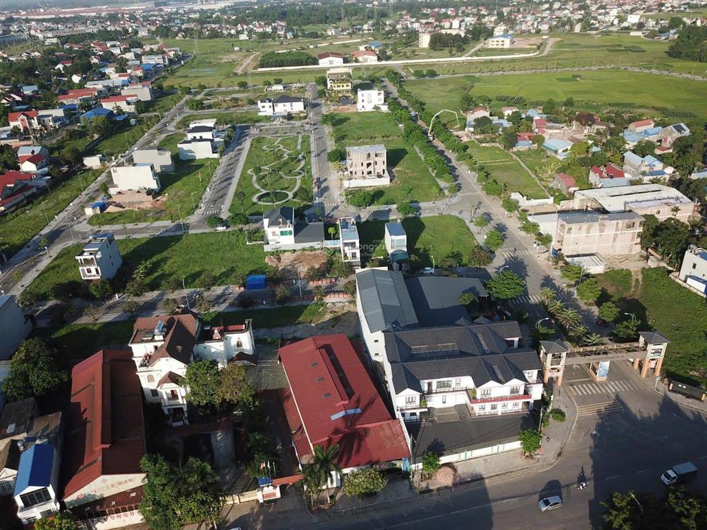 Chính chủ bán 100m2 trục chính cổng đường 20m hướng nam vinaconex 3 phổ yên sẵn sổ giá rẻ 1,9 tỷ