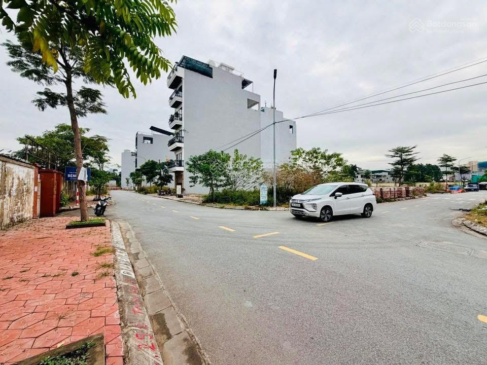 Bán lô góc 67,5m2 xẻ khe vườn hoa tại tđc cây đa, văn cao  lê hồng phong