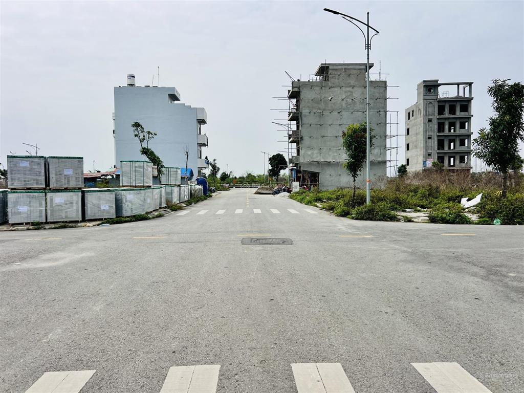 Bán lô 60m2 đường trục chính 15m. tđc 9,2ha thành tô, hải an (hiếm có)