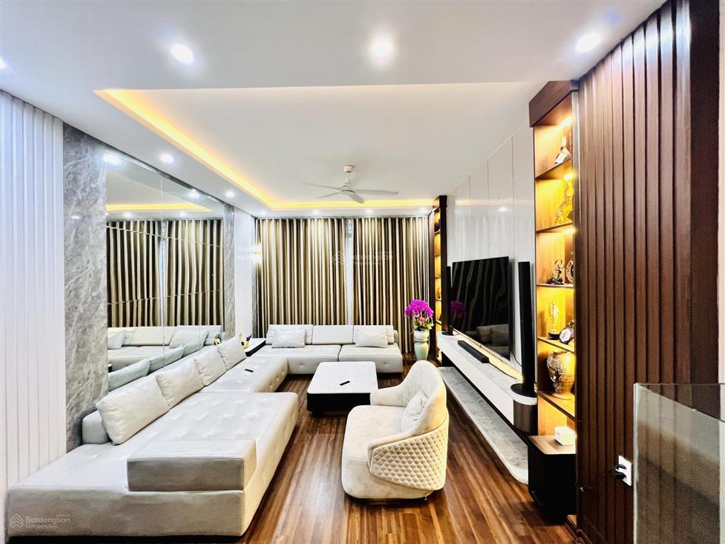 Nhà 5 tầng 81m2 thang máy mặt đường tây trung hành lô 17 lê hồng phong, hải an, hải phòng