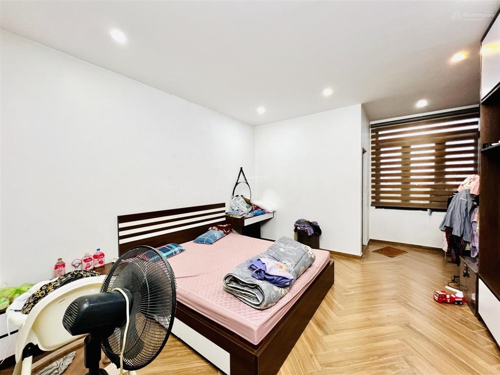 Nhà 5 tầng 81m2 thang máy mặt đường tây trung hành lô 17 lê hồng phong, hải an, hải phòng