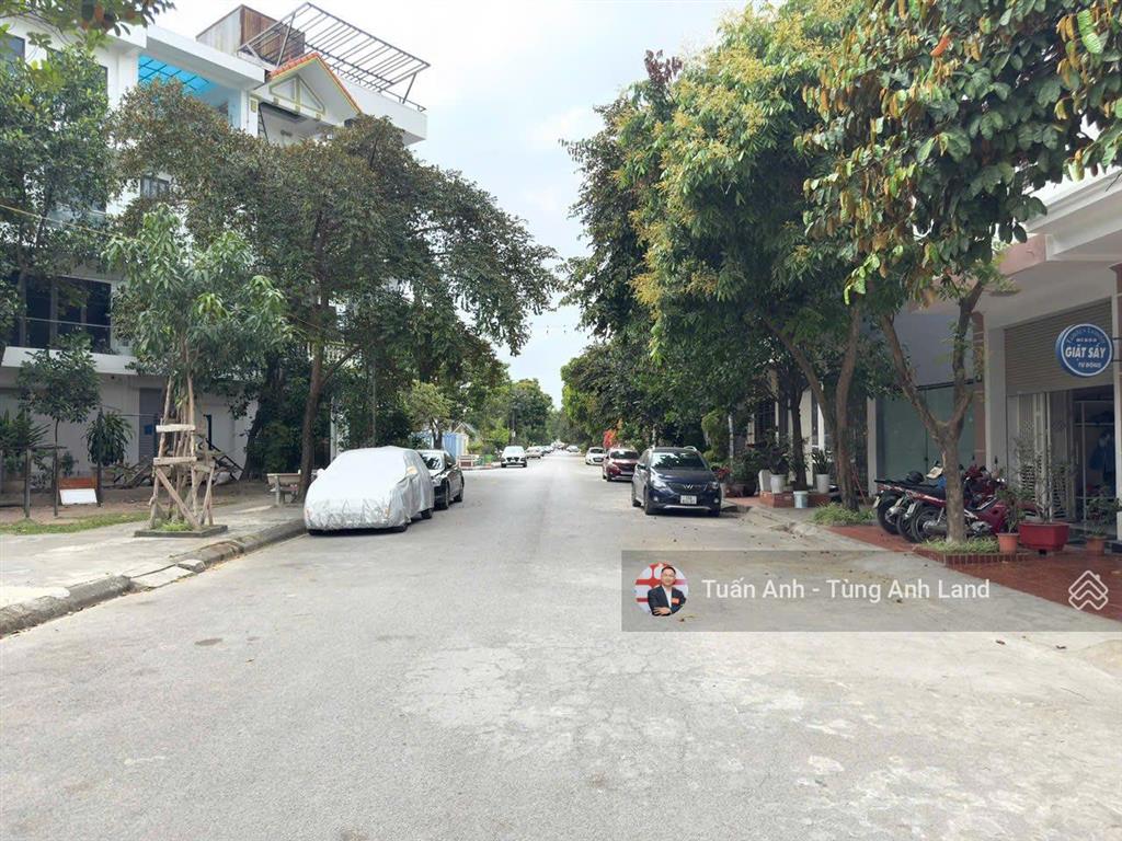 Lô đất 180m2 khu đường bến láng  tuyến 3 lê hồng phong  cần bán gấp