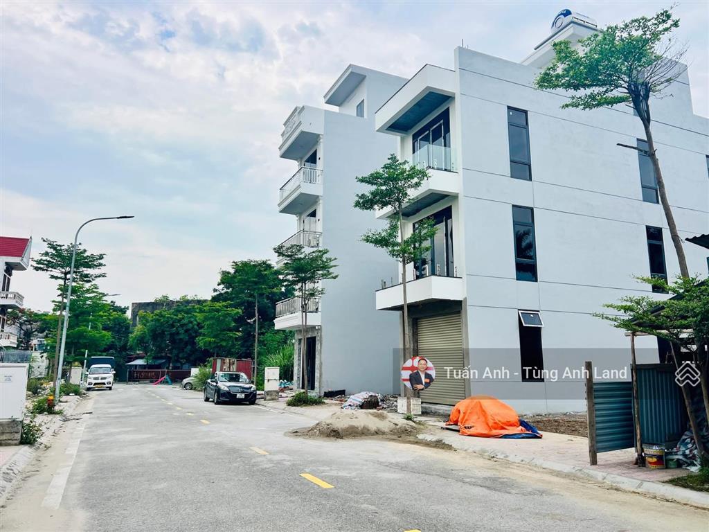 Bán đất 62.8m2 (tay tt) tđc 83 vạn mỹ, ngô quyền