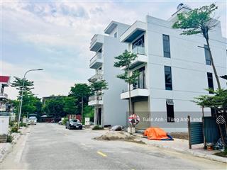 Bán đất 62.8m2 (tay tt) tđc 83 vạn mỹ, ngô quyền