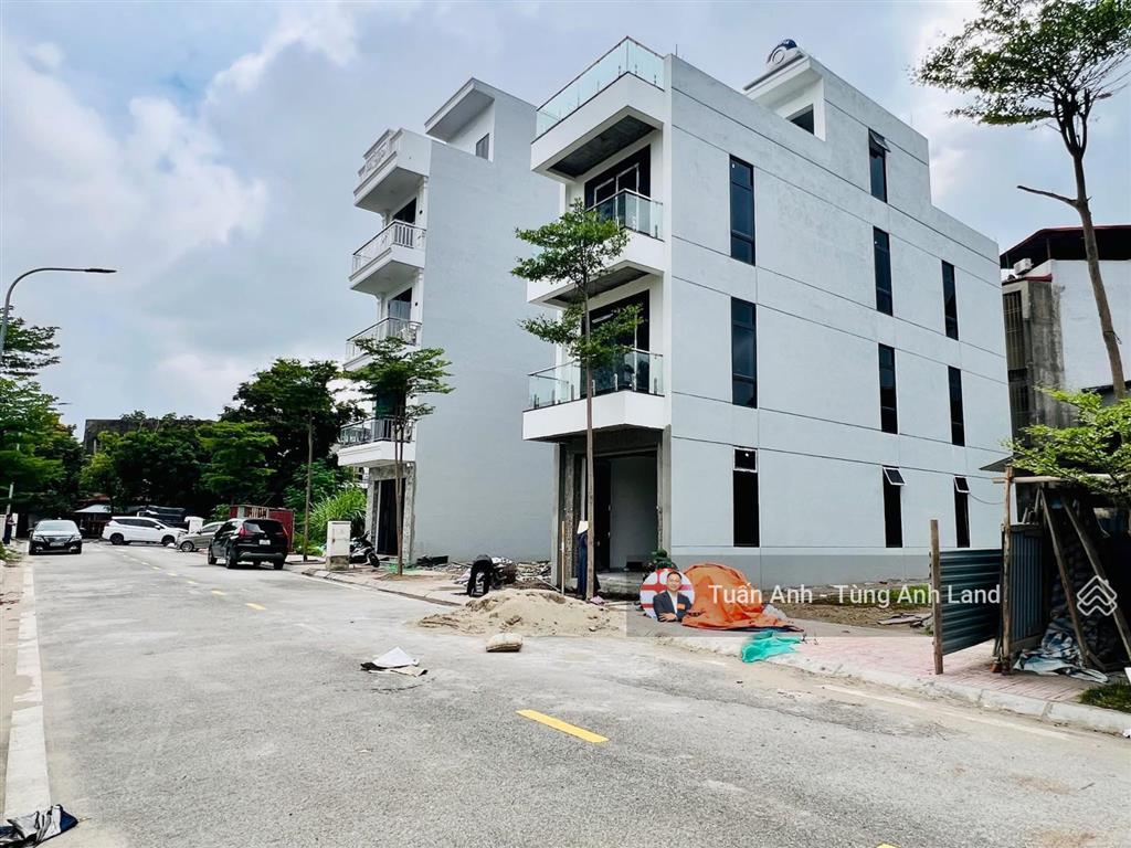 Bán đất 62.8m2 (tay tt) tđc 83 vạn mỹ, ngô quyền