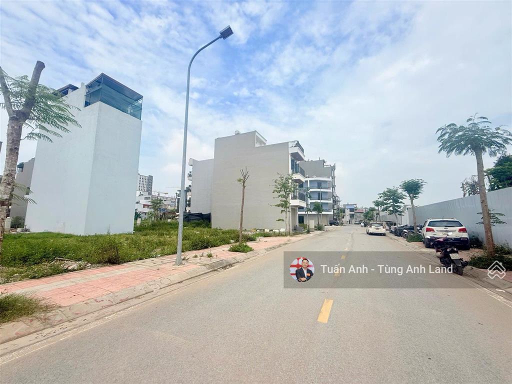 Bán lô 48m2 đất tuyến 1 tđc 226 lê lai  anmaison