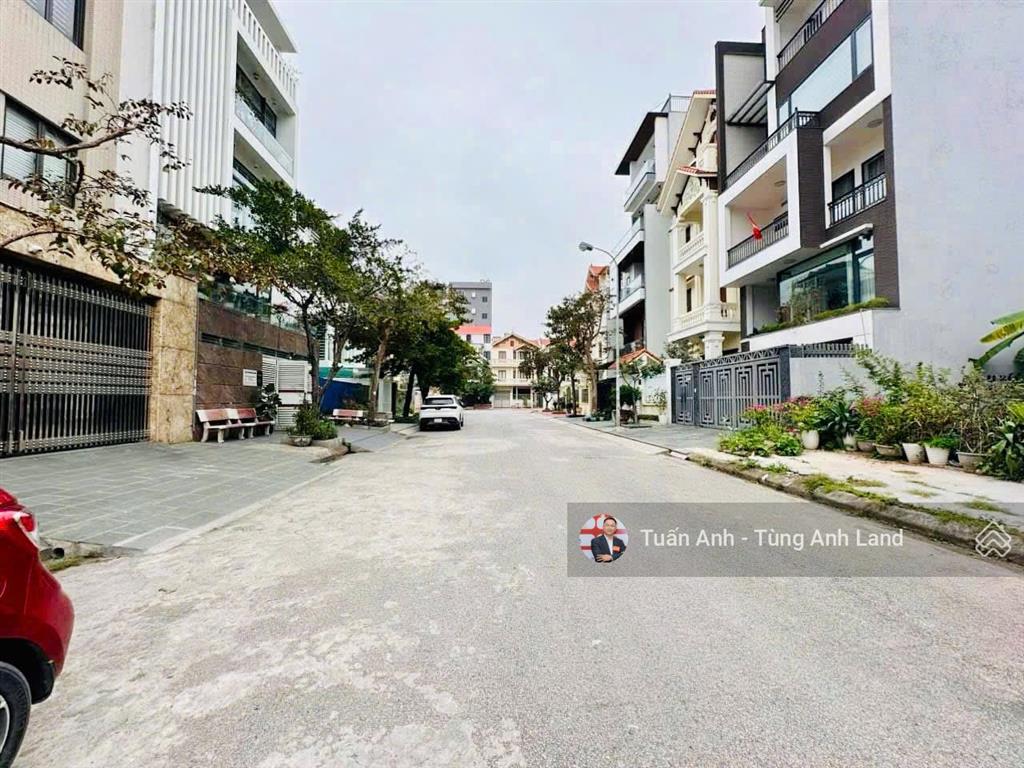 Bán lô 3 thoáng 119m2 lô 16d lê hồng phong, vị trí đẹp khó tìm