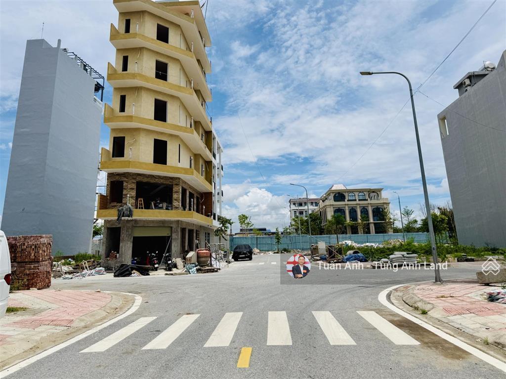 Bán lô 46m2 tđc 226 lê lai (cạnh công viên)
