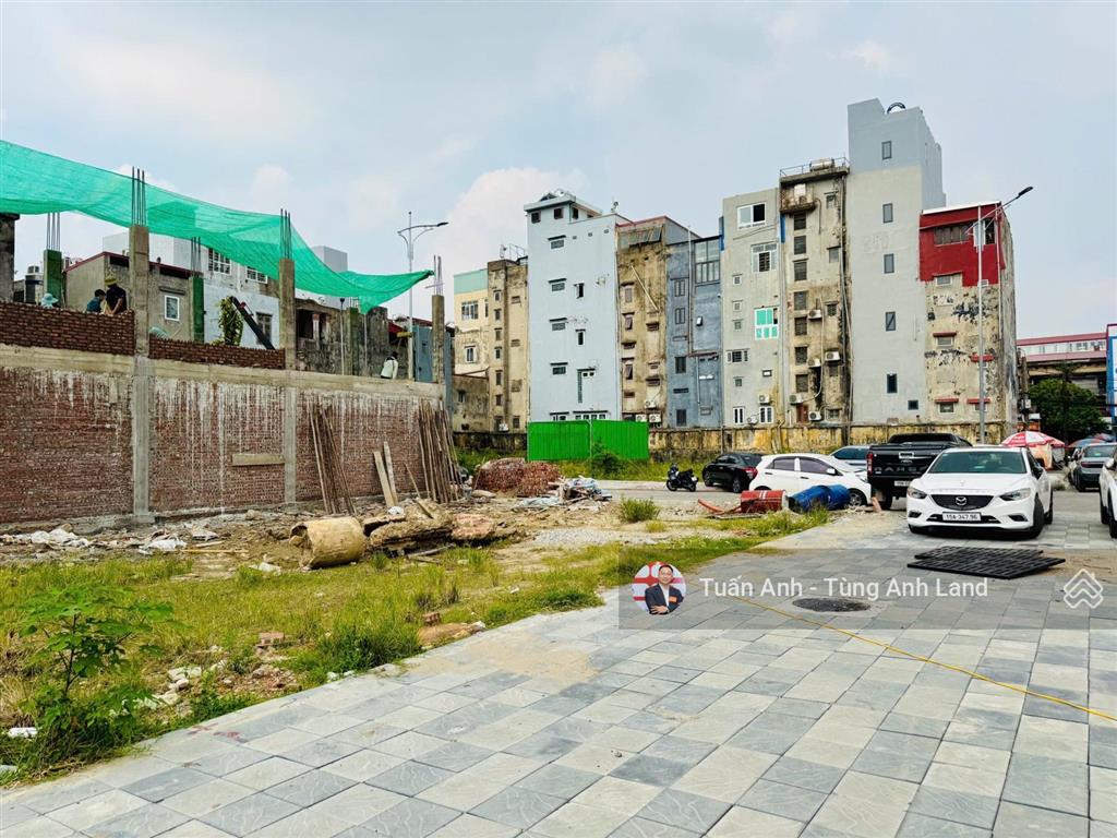 Lô góc xẻ khe 62m2 tđc 261 trần nguyên hãn