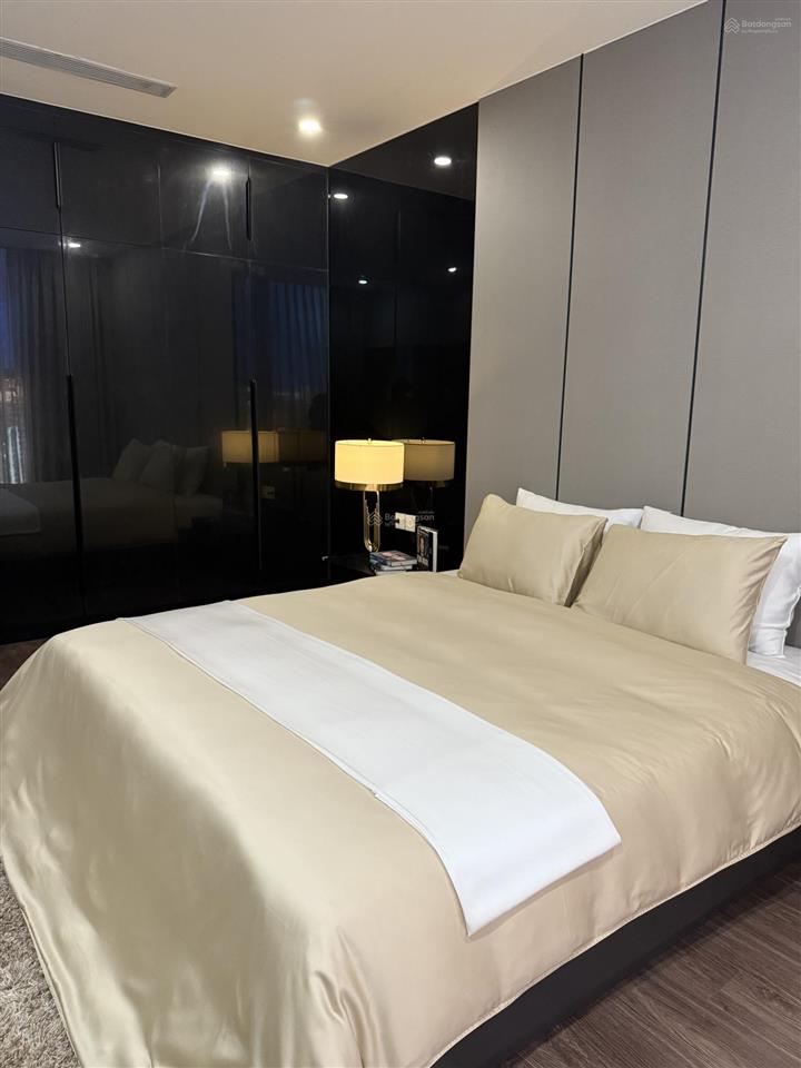 Ch view đẹp xuất sắc, 152m2, 3pn, 2wc giá full 7,7 tỷ. đã gồm thuế và phí bảo trì